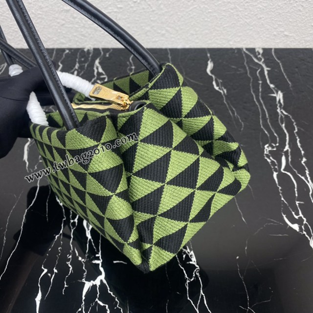 Prada專櫃新款刺繡織物新款肩背女包 1BA368 普拉達刺繡織物提花圖案手提包 csp1519